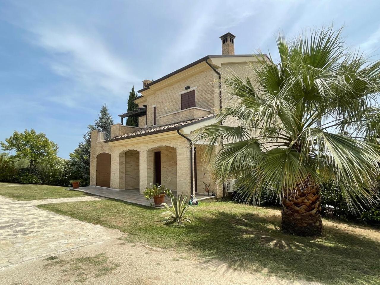 Villa Azzurra Porto SantʼElpidio