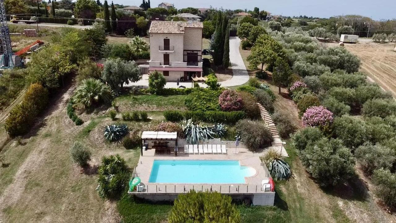 Villa Azzurra *