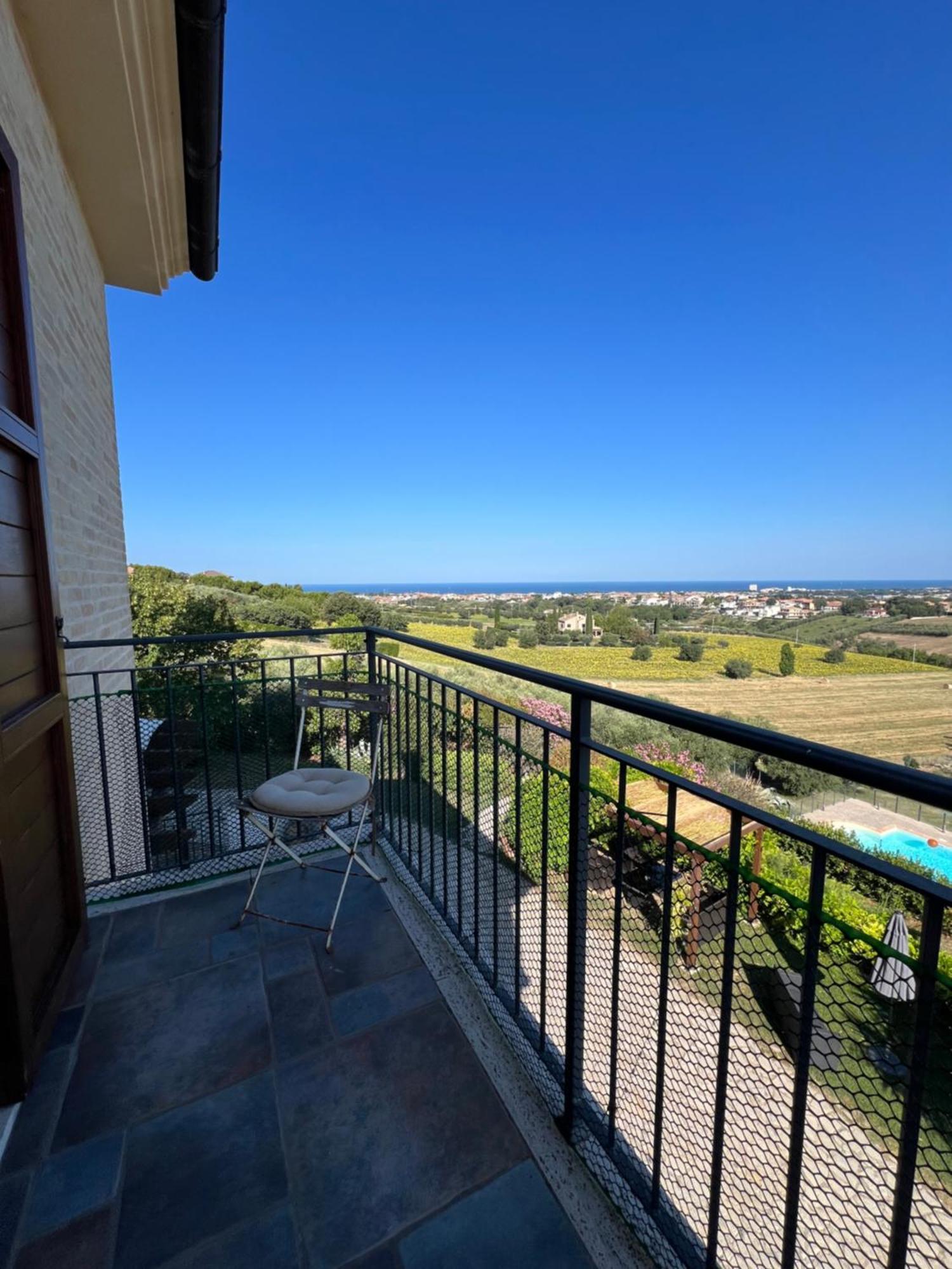 Villa Azzurra *
