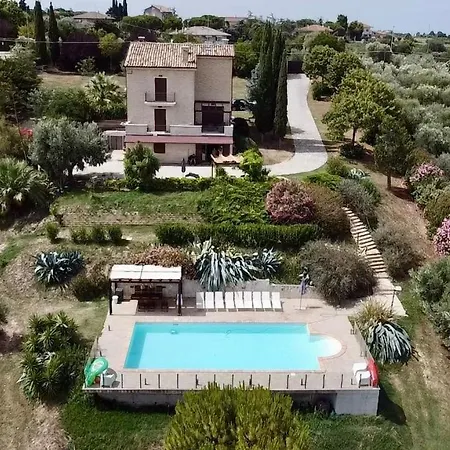 Villa Azzurra Porto SantʼElpidio Exterior foto